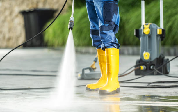 Best Commercial Pressure Washing  in Tanaina, AK